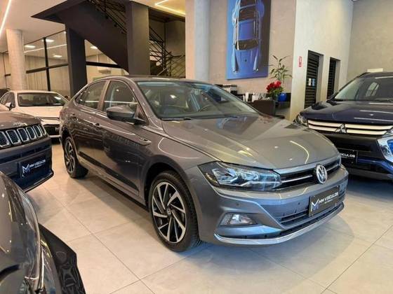 VOLKSWAGEN VIRTUS 1.0 200 TSI HIGHLINE AUTOMÁTICO VOLKSWAGEN VIRTUS 1.0 200 TSI HIGHLINE AUTOMÁTICO